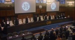 Suasana-Sidang-Di-Pengadilan-Tinggi-PBB-Pada Tanggal 22 January 2014-Di Den Hague-Belanda